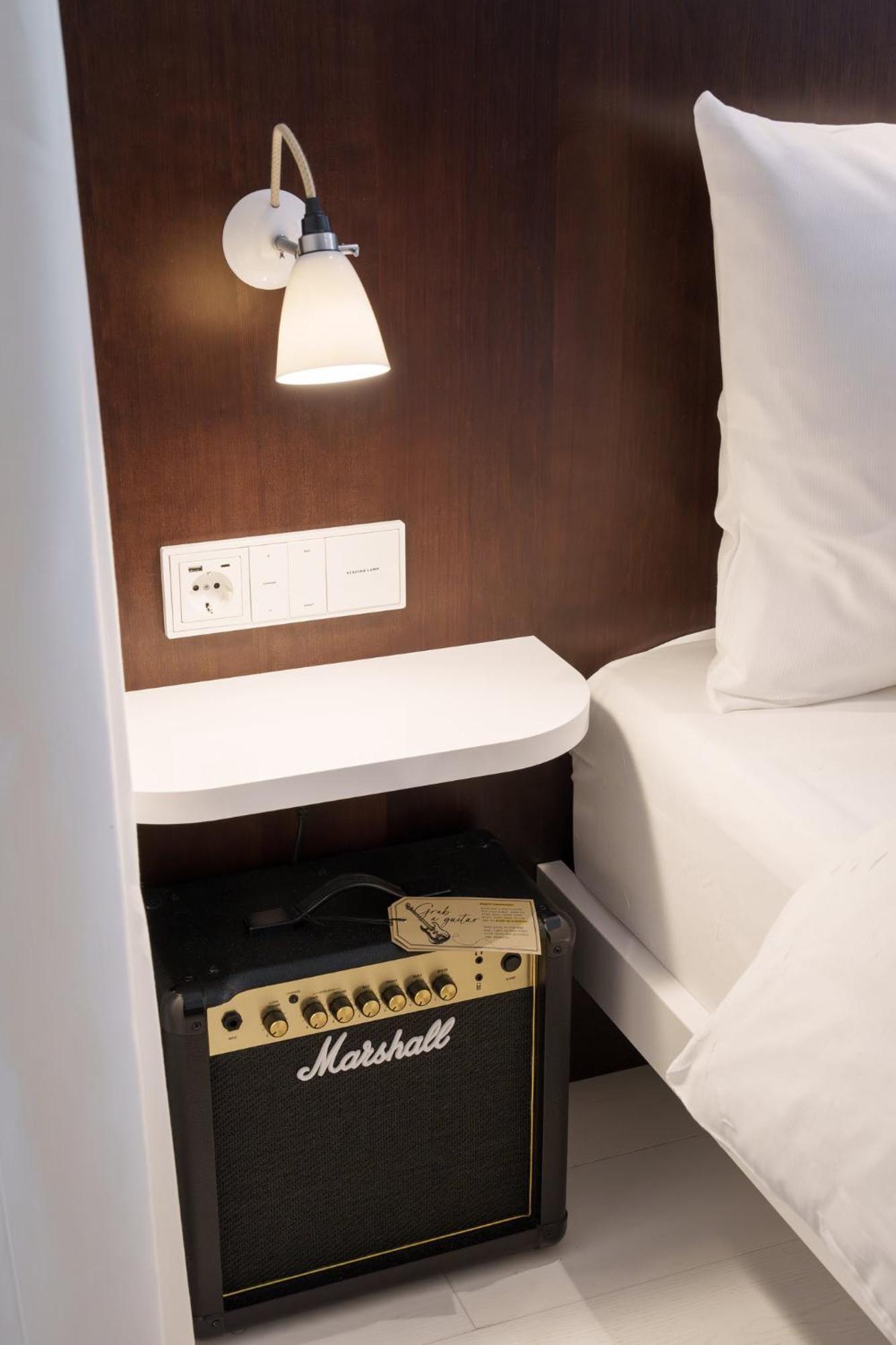 Ruby Hanna Hotel Stuttgart Ngoại thất bức ảnh