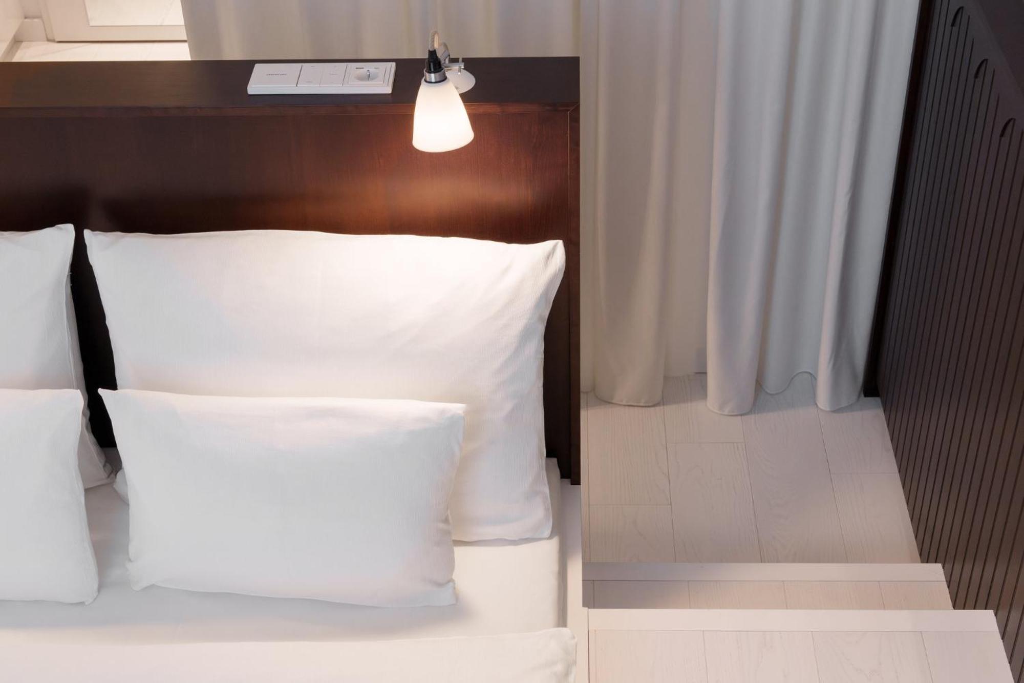 Ruby Hanna Hotel Stuttgart Ngoại thất bức ảnh