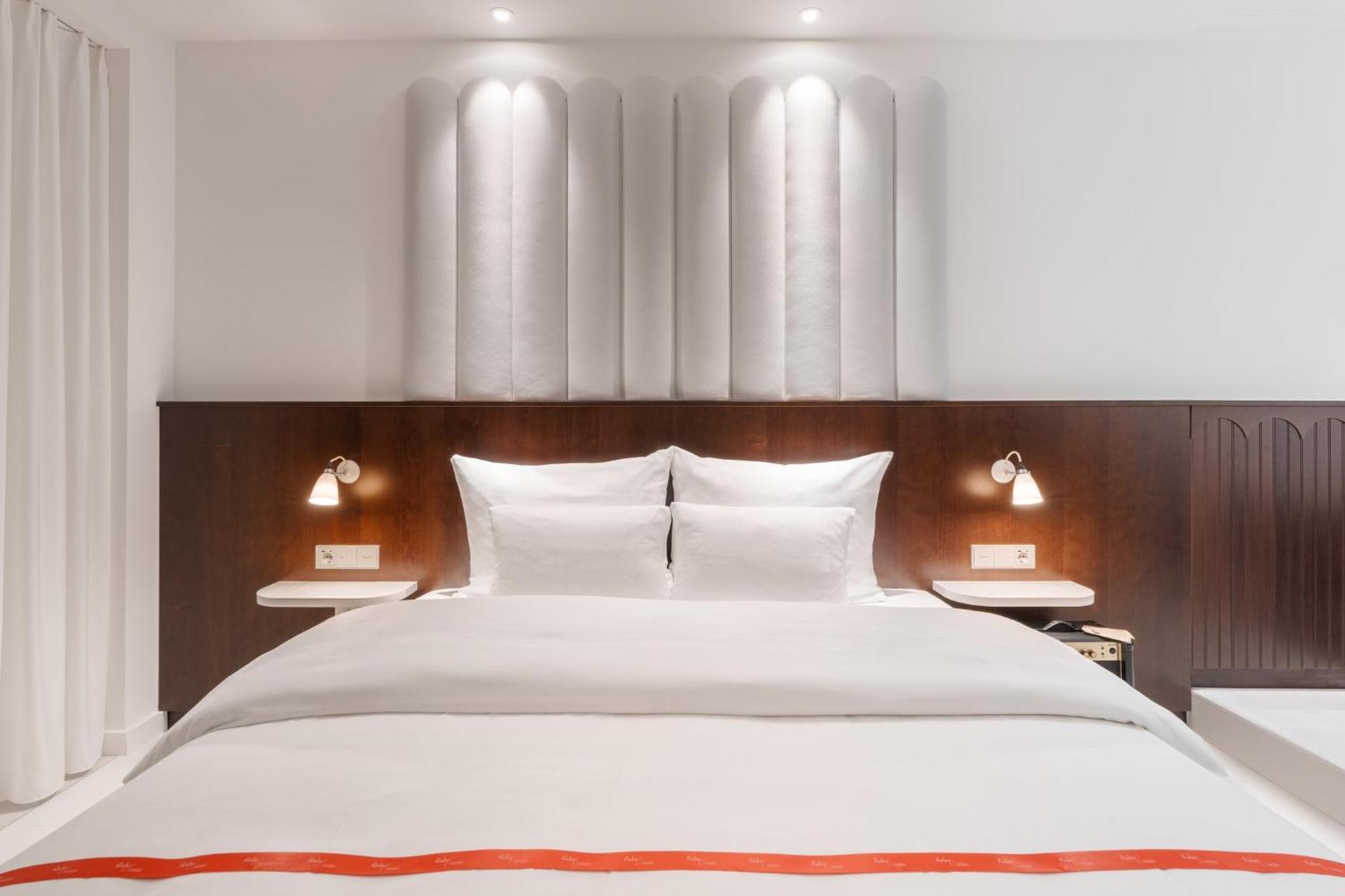 Ruby Hanna Hotel Stuttgart Ngoại thất bức ảnh