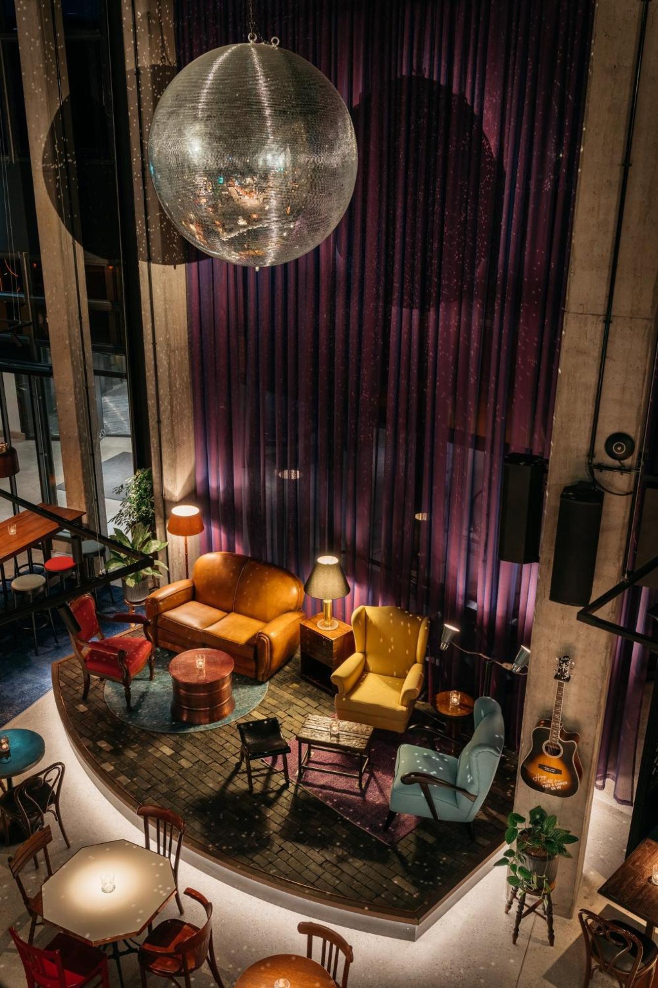 Ruby Hanna Hotel Stuttgart Ngoại thất bức ảnh